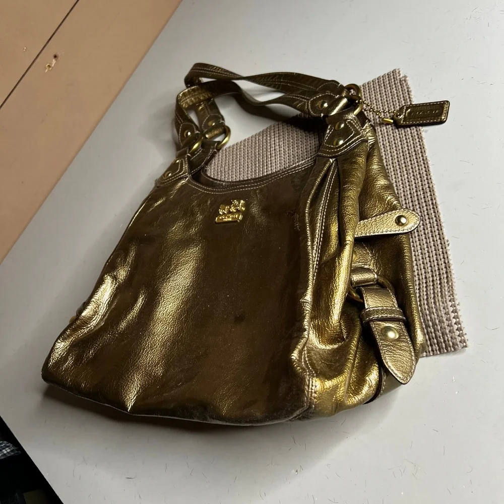 Coach Metallic Gold Leather Hobo Shoulder Bag Turquoise Lining 14381